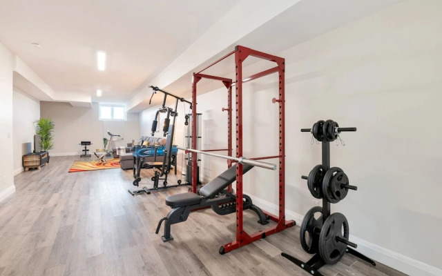 Marvelous New Townhomes for 16 guests