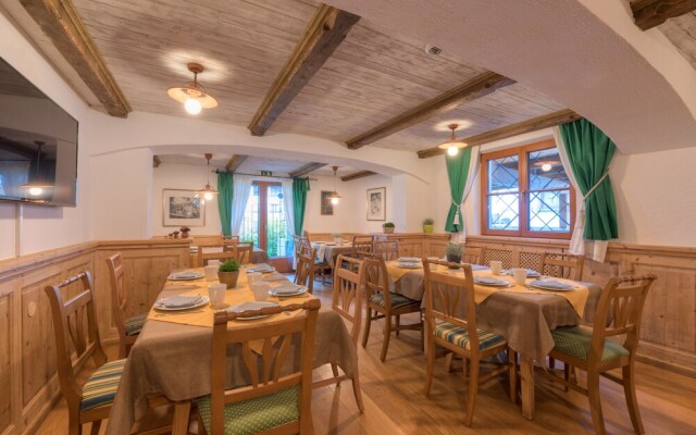 Chalet Murr by Skinetworks