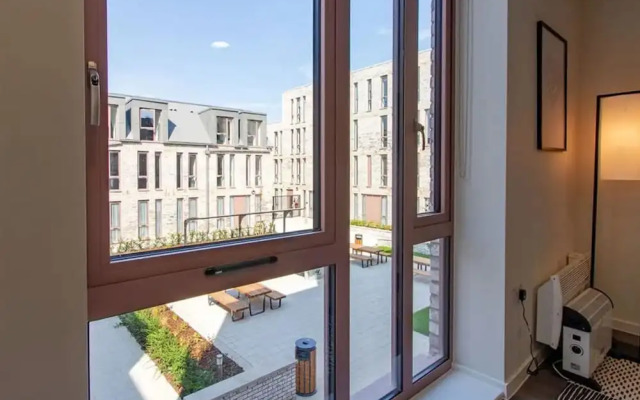 Ensuite Rooms STUDENTS Only - CANTERBURY - Campus Accommodation