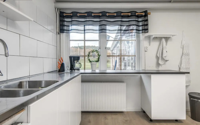 Tallbackens Gård & Vandrarhem - Hostel