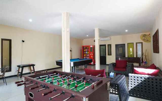 OYO 1992 China Town Hotel Bali