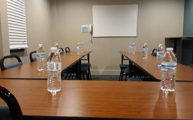 Holiday Inn Express Pittsburgh North by IHG