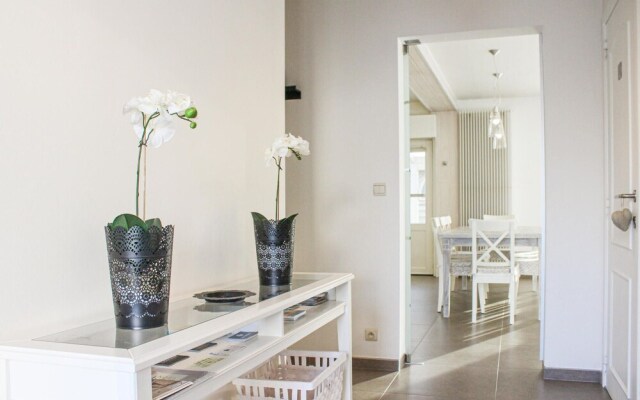 Amazing Home in Oostduinkerke With 3 Bedrooms and Wifi