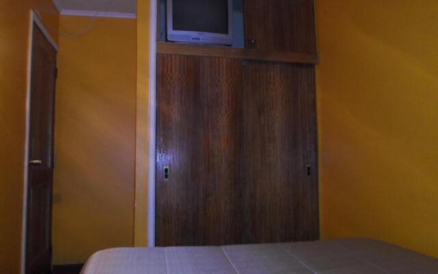 Hostal Fx