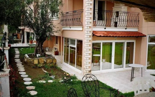 Koza Yali Apart Hotel