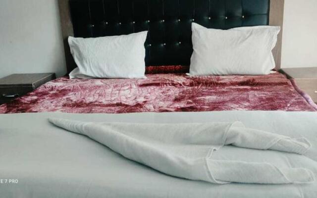 Oyo Home Homestay Gulzar Deedar