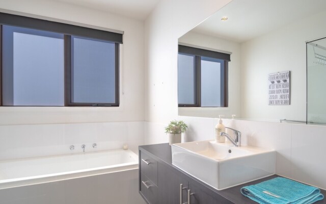 Blairgowrie Moonah Beach House