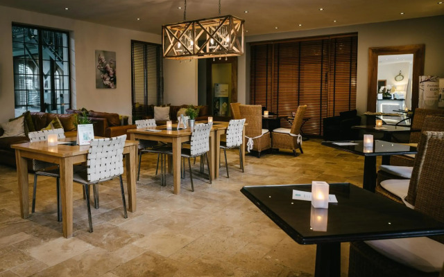 Rowton Hall Hotel and Spa
