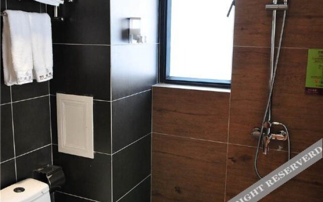 Fairyland Hotel (Dali Olympic Erhai Yue Wetland Park)