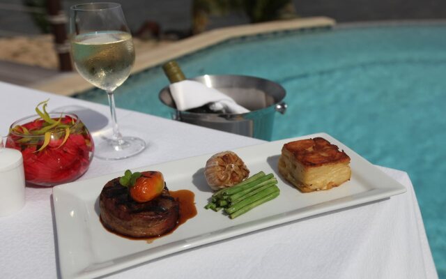 Aga Reef Resort and Spa