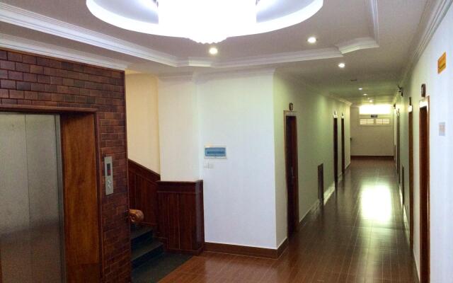 Emerald BB Battambang Hotel