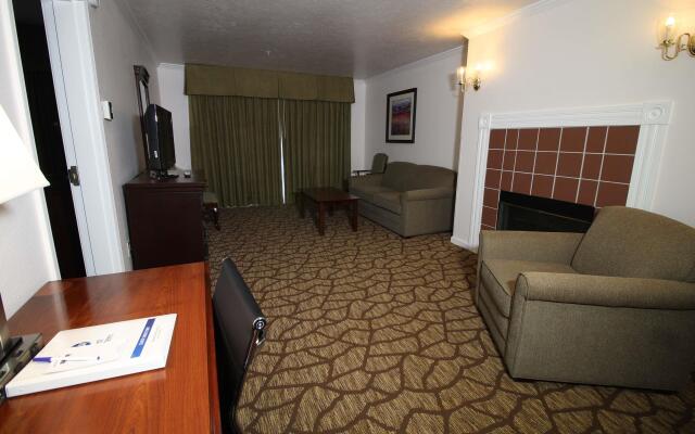 Best Western Salinas Monterey Hotel