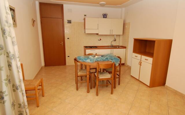 Sun Drenched Seaside Holiday Home near Venice