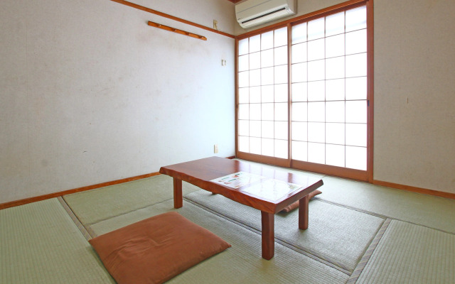 Minshuku Takesugi