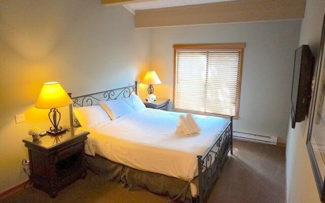 Sb202 5 Bedroom Condo