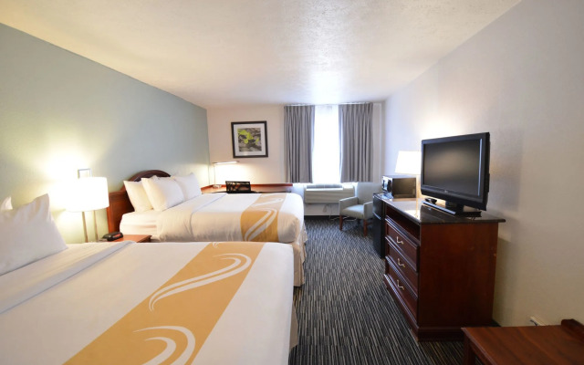 Quality Inn Alexis Rd