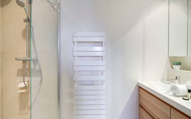 Gorgeous Flat - 3 Mins to Oberkampf Metro