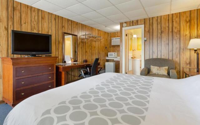 Knob Hill Motor Lodge – Hillsville