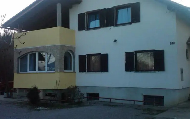 House D&A Hodak