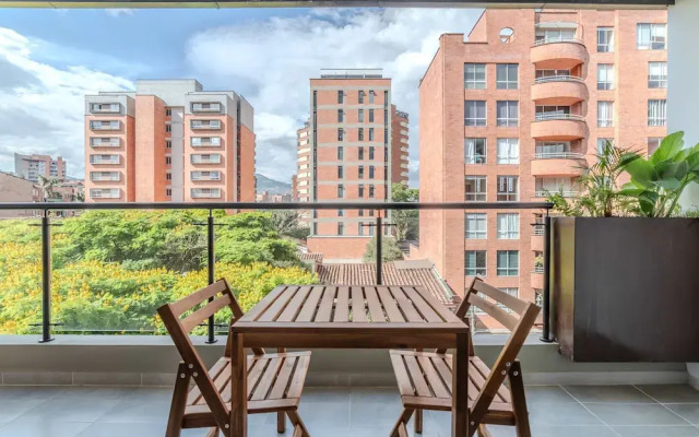 w Charming 3BR w Amazing Deco in Medellin