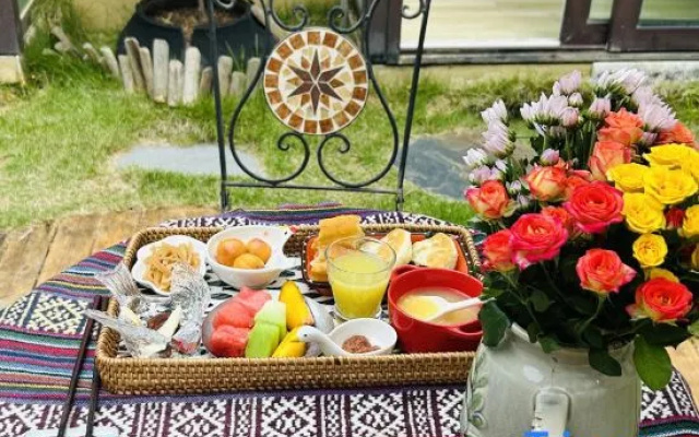 Mr. White Rabbit Guesthouse – Meal – Yantai