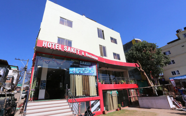 OYO 7828 Hotel Saket