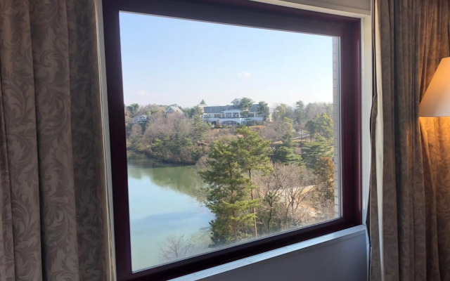 Hiroshima Airport Hotel - фото 4