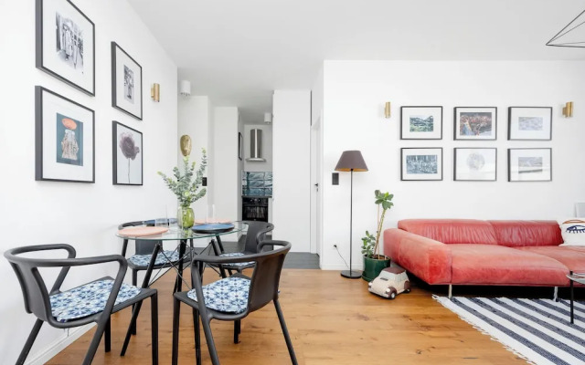 Karlińskiego Apartment Warsaw by Renters