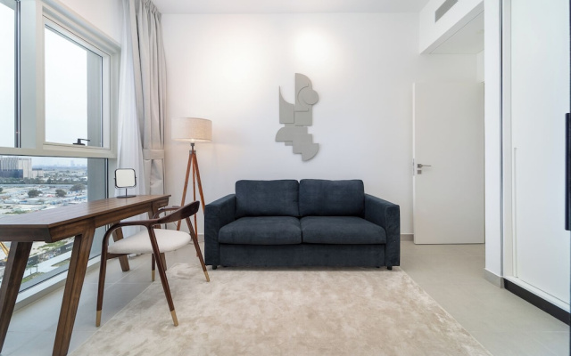 Cozy 2BD Work in Style Dubai Hills