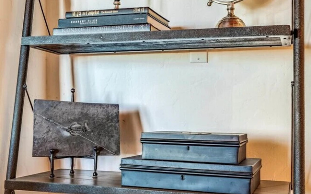 Views of the Hills From Fredonia Drive