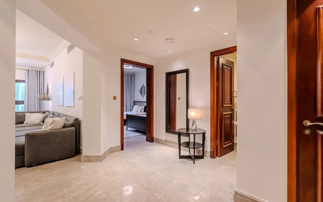 Fairmont South Residence 412