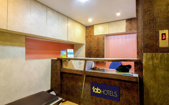 OYO Flagship 425 Hotel Wanton House