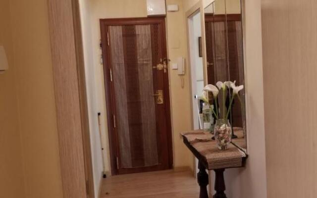 Calle de Dona Dolsa n6, 2Dcha