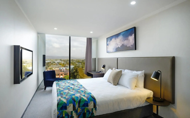 Mantra Albury Hotel