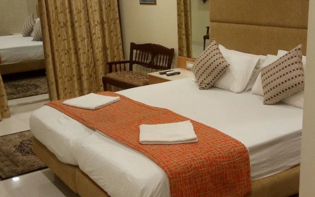 Bentley Hotel Marine Drive