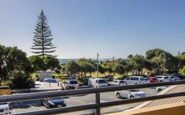 Beachfront Apartment in Kingscliff