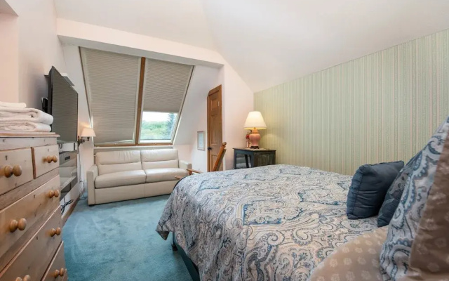 Sunrise Bear Ridge C4 4 Bedroom Condo