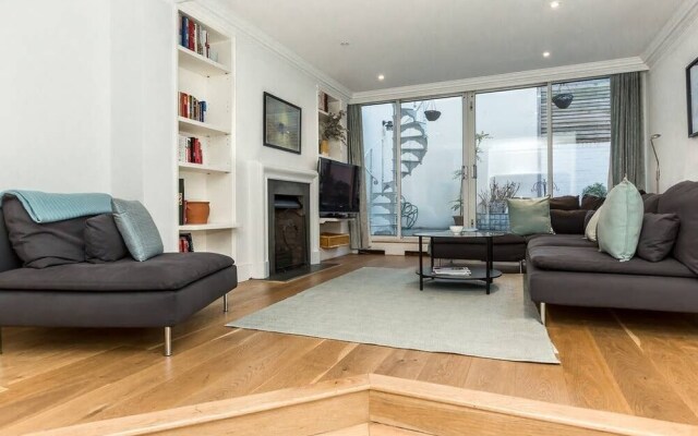 Beautiful 3Br House In Knightsbridge