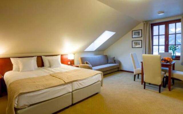 Willa Wzgórze Poręba