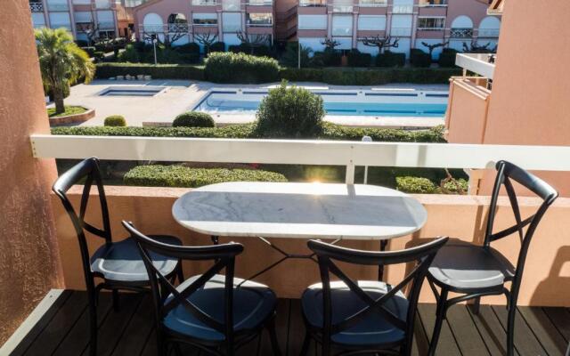 LES SOLEILLADES Parking 200 mètres plage