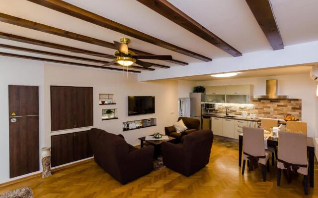 Apartment Maru Prestige