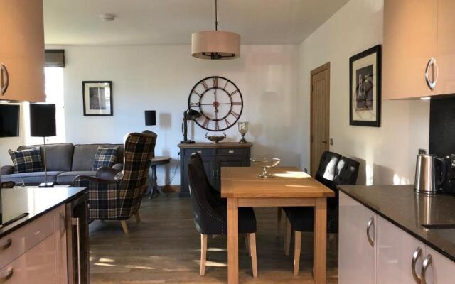 Royal Golf Apartments