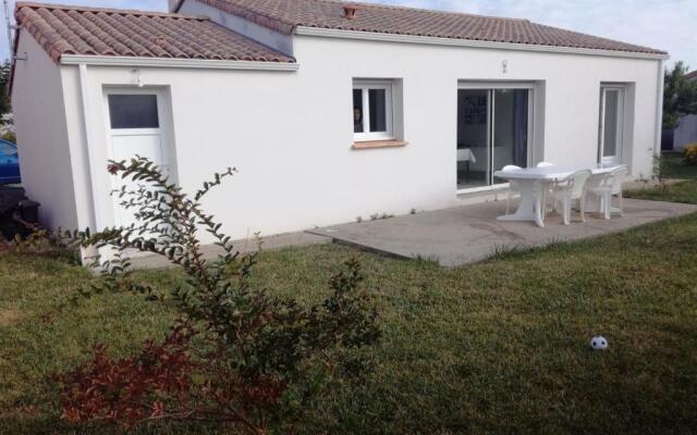 Maison Saint-Michel-en-l'Herm, 3 pièces, 4 personnes - FR-1-476-96