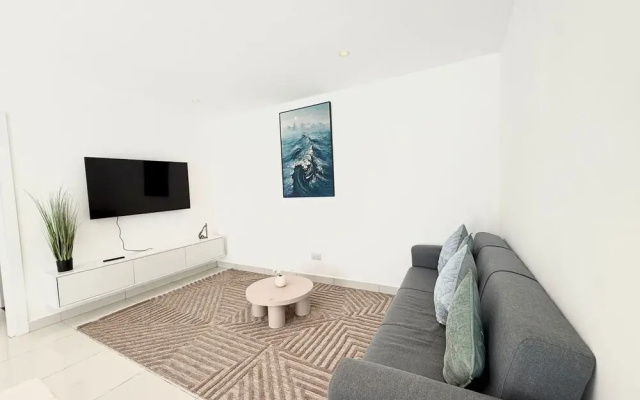 2 bedroom duplex apartment