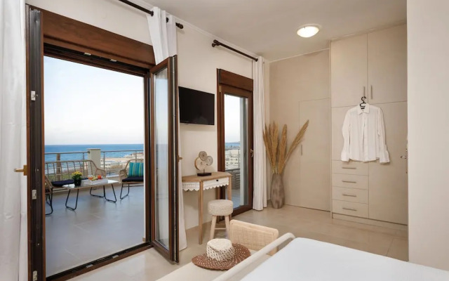 Peach- Sea View Exclusive Maisonette