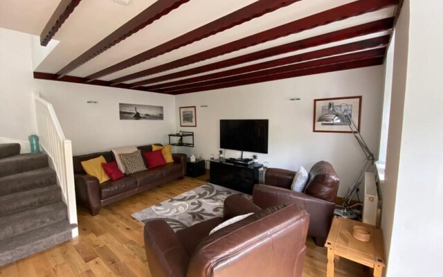 Charming Barn Conversion on Private Estate