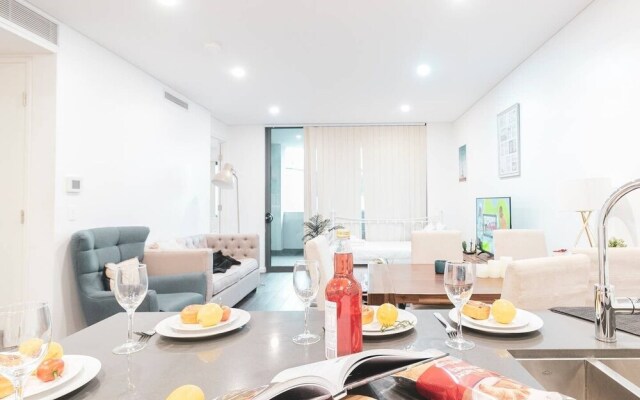 A20 Darling Harbour 2 BDR APT