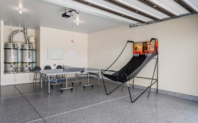 Black Rock Hills 5 Bedroom Home