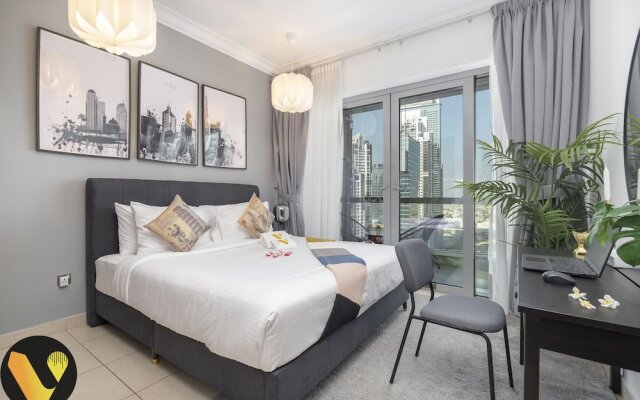 Vogue Blvd Walk near Burj Khalifa/ Dubai Mall