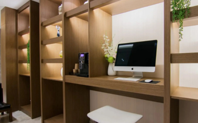 Yitel Shanghai Huaxin